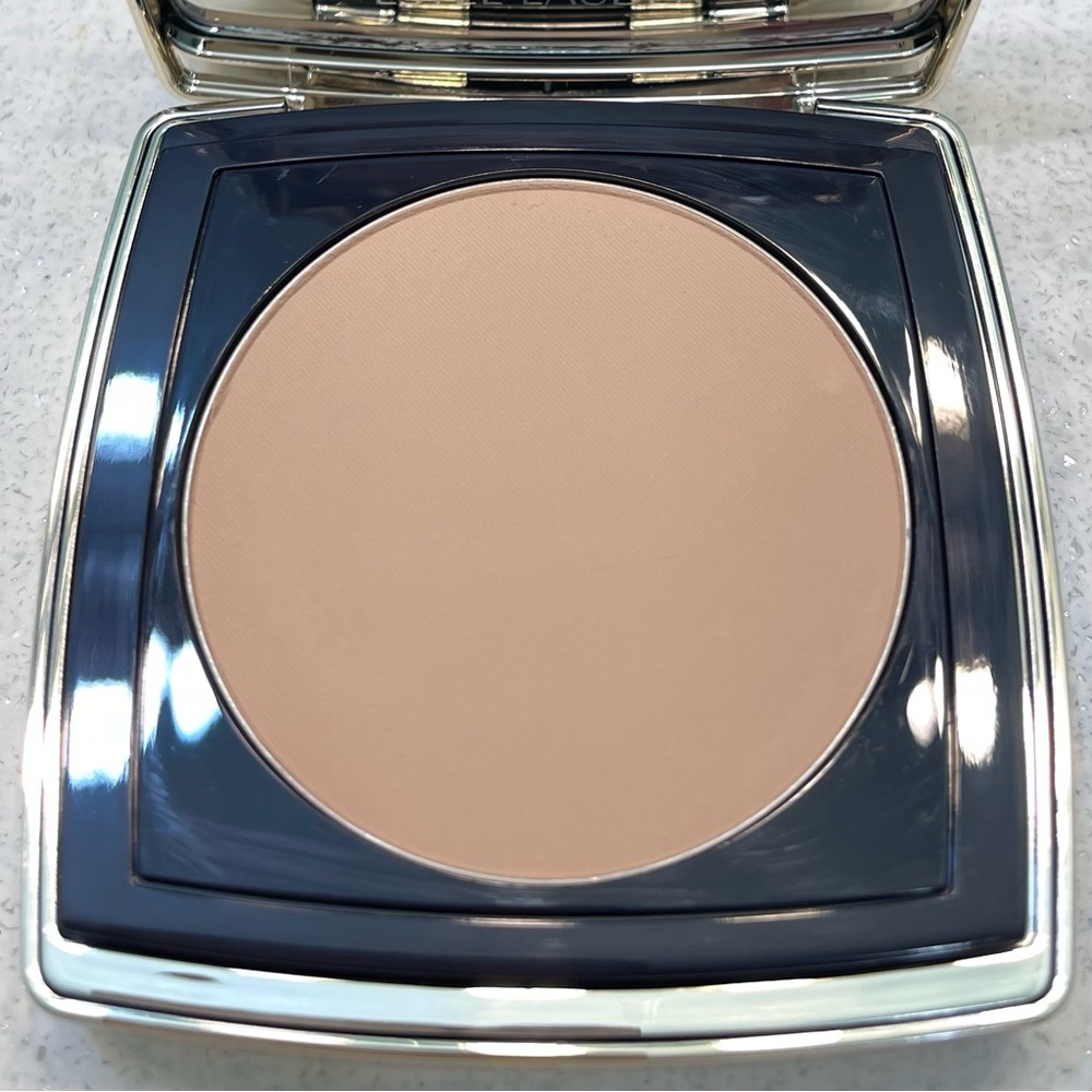 Estēe Lauder ~ 3C2 PEBBLE’ Double Wear Stay-in-Place Matte Powder Foundation NIB - Picture 5 of 16